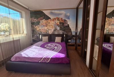 Casă individuală cu 4 camere cu Canalizare în Km 5 - 14