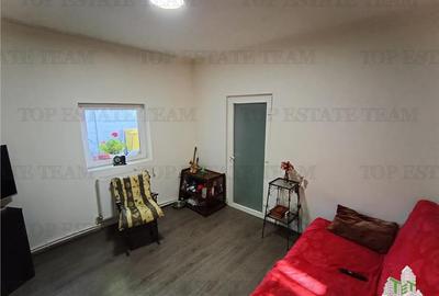 Casă individuală cu 3 camere cu Canalizare în Rahova - 9