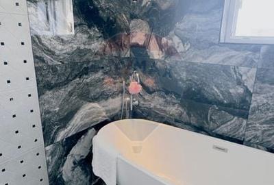 Casă cu 14 camere cu Teren 360 Mp în Central - 38