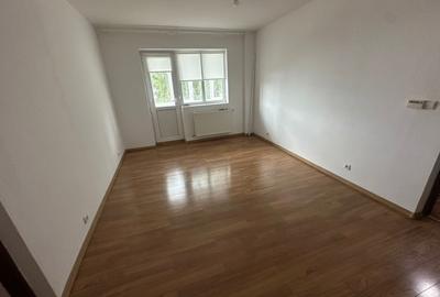 Vanzare apartament 3 camere Rimnicu Sarat - 2