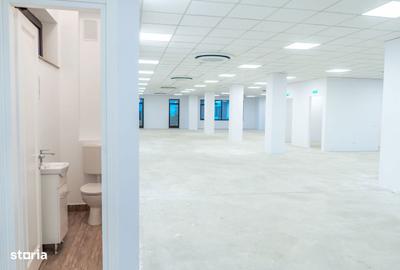 Spațiu comercial, de 1,100 mp, în Ștefan cel Mare - 12