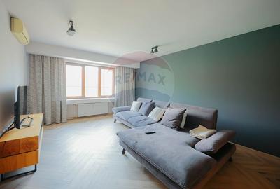 De inchiriat apartament 2 camere - ultracentral, loc de parcare,lift - 4