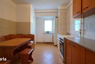 Apartament cu 2 camere decomandat în Tomis III - 9