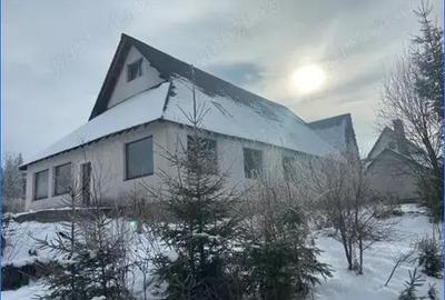 Casa Dorna Candrenilor, Suceava - 11