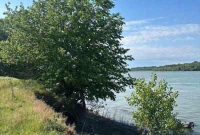 Casă cu 4 camere în Ghindărești