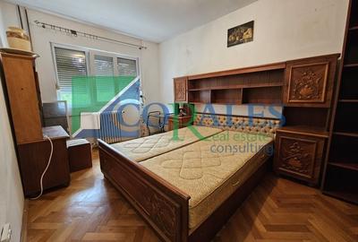 Langa Judetean. Etaj 2. Bloc izolat! - 12