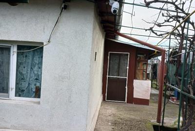 Casă cu 4 camere în Brăilița - 14