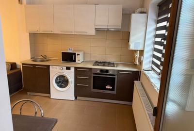 Apartament cu 2 camere decomandat în Berceni - 2