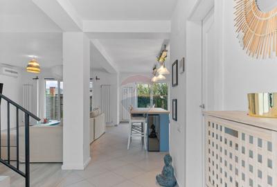 VANZARE Casa / Vila moderna cu 4 camere si curte Dragom... - 10