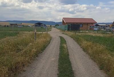 Teren de 400 mp, în Central - 2