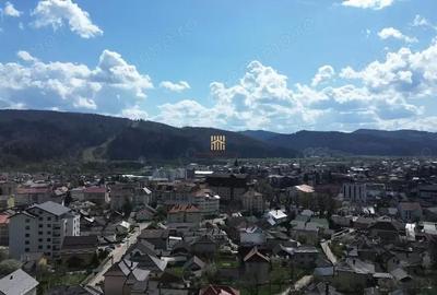 Teren de 1272 mp, în Gura Humorului - 1
