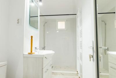 Apartament cu 2 camere decomandat în Micro 13 - 4