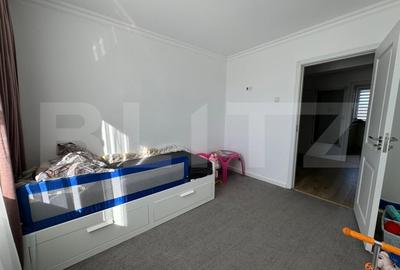 Apartament cu 3 camere decomandat, 70 mp, zona Decebal - 7