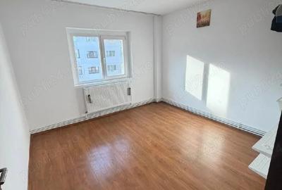 Apartament cu 3 camere decomandat în Central - 5