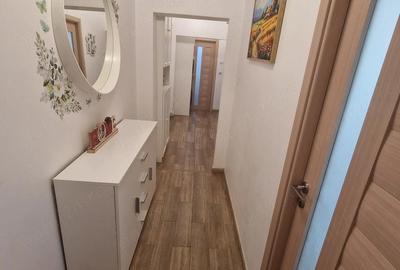 Apartament cu 3 camere decomandat în Pantelimon - 1