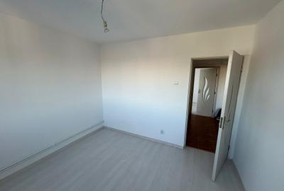 3 camere decomandat, Centrală proprie, Parcare inclusă, Zonă liniștită Chitila - 5