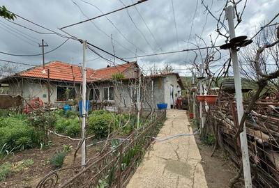 Vand casa in orasul Babadag, zona linistita! - 5