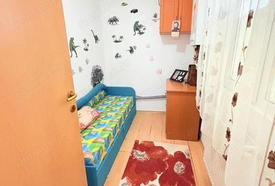 Garsoniera la mansarda, mobilata ?i utilata Ostroveni - 4