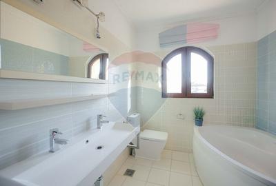 Casa / Vila cu 5 camere de vanzare in zona Dealuri Oradea - 18