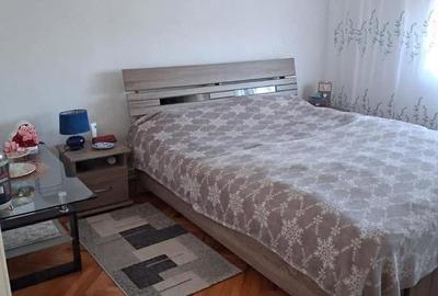 Apartament cu 2 camere decomandat în Carpați 2 - 4