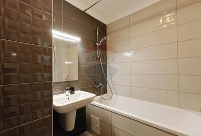 Apartament cu 3 camere decomandat, mobilat în Tractorul - 11