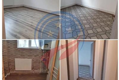 Casă cu 8 camere cu Teren 247 Mp în Ultracentral