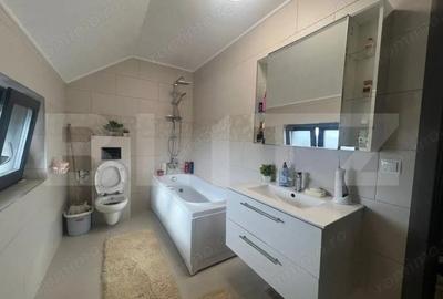 Casă cu Teren 357 Mp în Sângeorgiu de Mureș - 3