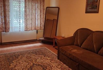 Apartament cu 3 camere decomandat în Zamfirescu - 1