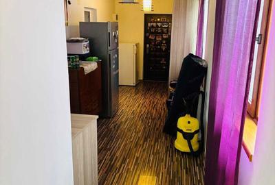 Casă cu 3 camere decomandat în Frăsinet - 4