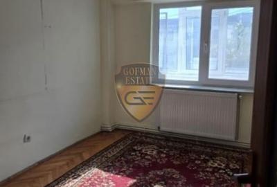 Ocazie!Ap. 4 camere - Faleza Nord la 300m de plaja  et 2/4 , centrala gaze - 4