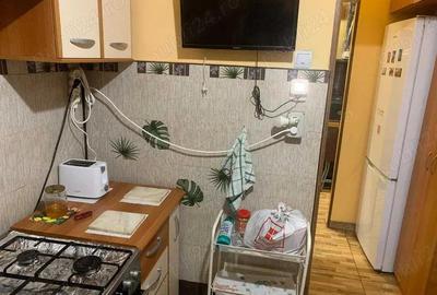 Garsonieră decomandată în Vest - 7