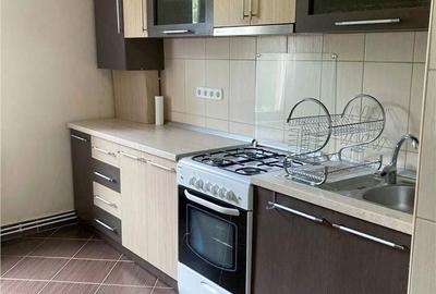 Apartament cu 2 camere în 22 Decembrie 1989 - 1