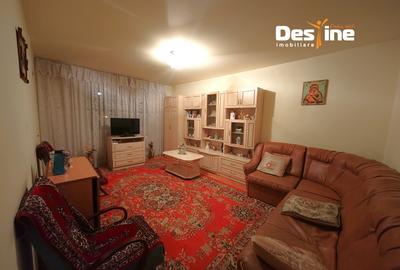 Apartament 3 camere DECOMANDAT 72 mp - cartier NICOLINA - 1