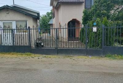 Casă cu 4 camere cu Teren 150 Mp în Lungulețu