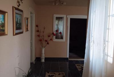 Casă cu 4 camere cu Teren 1500 Mp în Ineu - 7