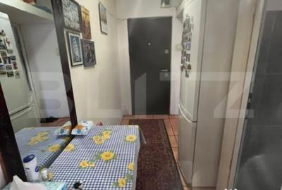 Apartament cu 2 camere nedecomandat, mobilat în Micro 11