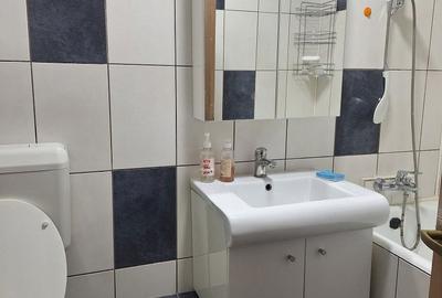 Garsonieră decomandată în Muncii - 1