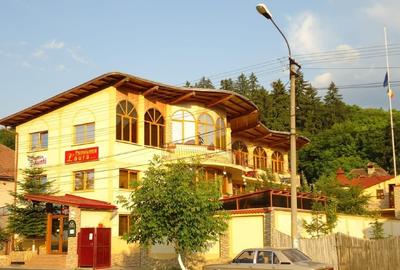 Imobil 12 Camere de Vanzare | Brasov - Zona Noua / Darste
