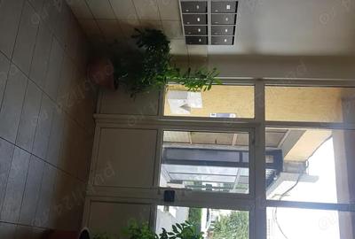 Apartament cu 3 camere decomandat în UTA - 2