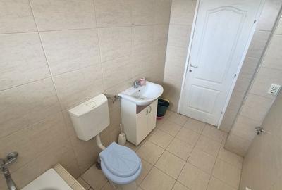 Apartament cu 3 camere decomandat în Spitalul Județean - 9