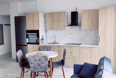 Apartament cu 3 camere semidecomandat în Fundeni - 2