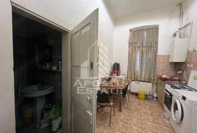 De VANZARE - apartament 3 camere zona Maria - 2