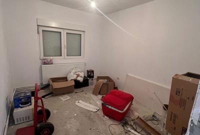 Apartament cu 4 camere nedecomandat în Central - 4