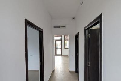 Spa?iu comercial 80 mp, ideal medical sau alimenta?ie, in zona Terra - 4