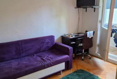 Apartament cu 3 camere semidecomandat în Cetății - 1