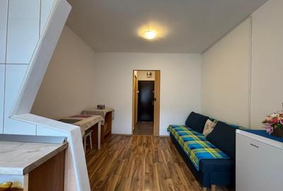 Garsoniera eleganta, amplasament ok! Tractorul, Metalurgistilor - 2