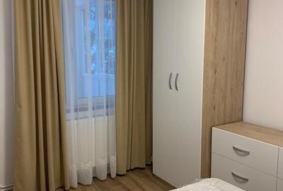 Apartament cu 3 camere decomandat, mobilat în Central - 9