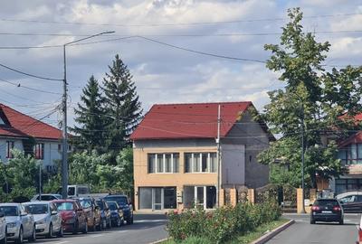Vand spatiu comercial stradal 154 mp utili si 440 mp teren - 1
