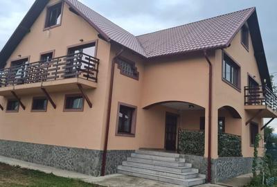 Casă cu 4 camere în Crăcăoani - 5