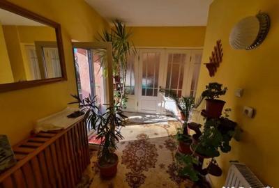 Casă cu 5 camere cu Teren 10000 Mp în Bumbești-Pițic - 4